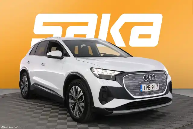 Valkoinen Maastoauto, Audi Q4 e-tron – IPB-917