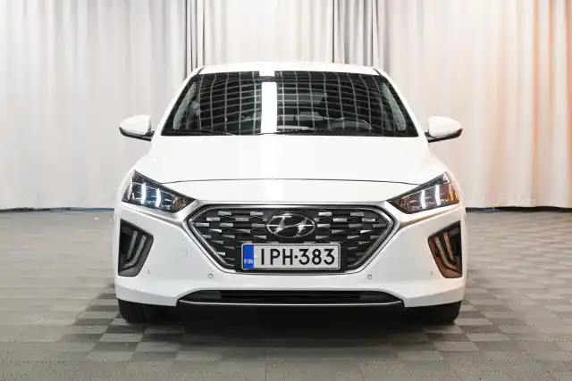 Valkoinen Viistoperä, Hyundai IONIQ hybrid – IPH-383