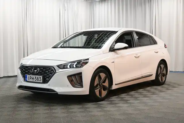 Valkoinen Viistoperä, Hyundai IONIQ hybrid – IPH-383