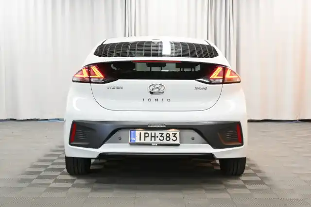 Valkoinen Viistoperä, Hyundai IONIQ hybrid – IPH-383