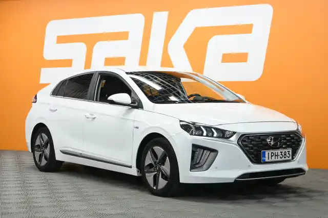 Valkoinen Viistoperä, Hyundai IONIQ hybrid – IPH-383