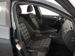 Harmaa Viistoperä, Volkswagen Golf – IPH-444, kuva 16