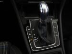 Harmaa Viistoperä, Volkswagen Golf – IPH-444, kuva 17