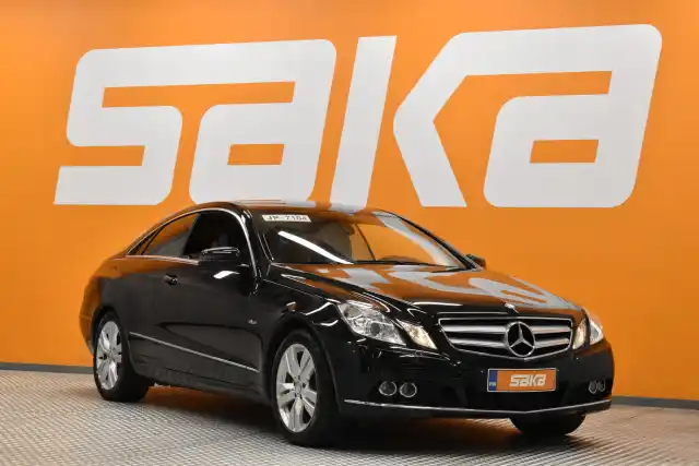 Musta Coupe, Mercedes-Benz E – IPH-516