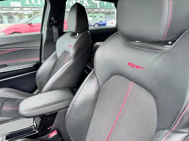 Valkoinen Farmari, Kia ProCeed – IPH-849