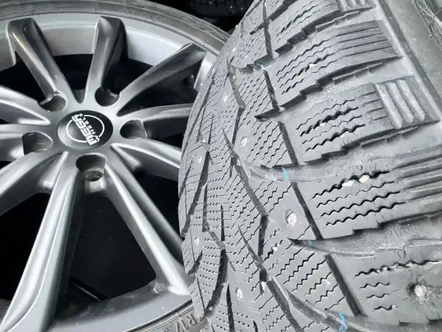 Valkoinen Farmari, Kia ProCeed – IPH-849