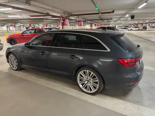 Harmaa Farmari, Audi A4 – IPL-183