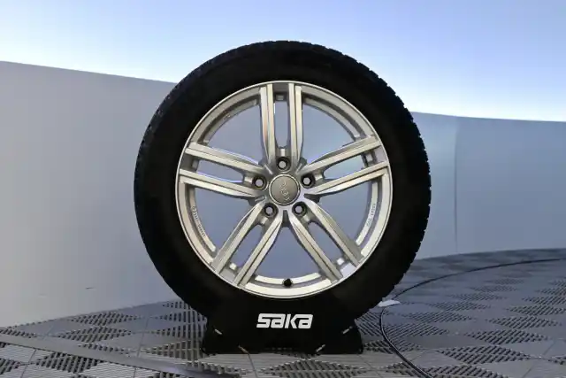 Harmaa Farmari, Audi A4 – IPL-183