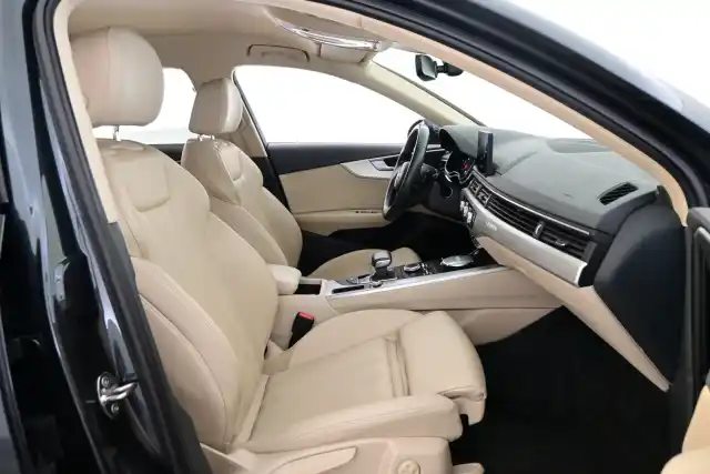 Harmaa Farmari, Audi A4 – IPL-183