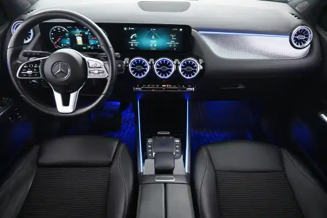 Musta Tila-auto, Mercedes-Benz B – IPL-312
