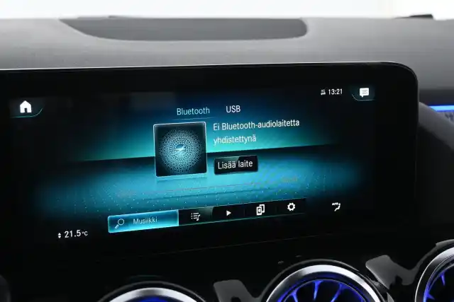 Musta Tila-auto, Mercedes-Benz B – IPL-312