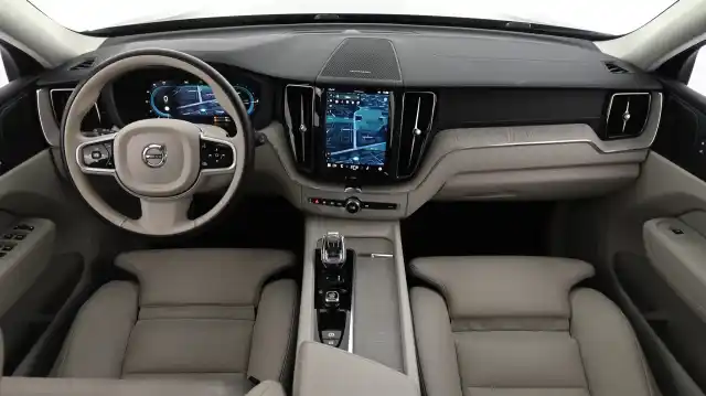 Musta Maastoauto, Volvo XC60 – IPL-903