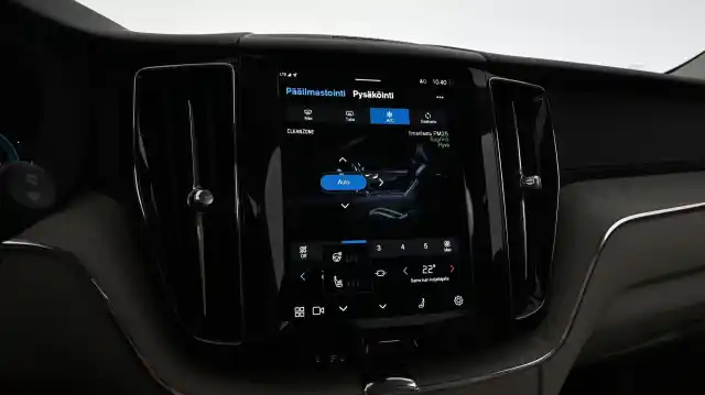 Musta Maastoauto, Volvo XC60 – IPL-903