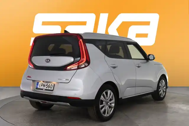 Harmaa Viistoperä, Kia E-SOUL – IPN-560