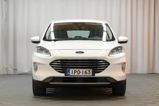 Valkoinen Maastoauto, Ford Kuga – IPO-163