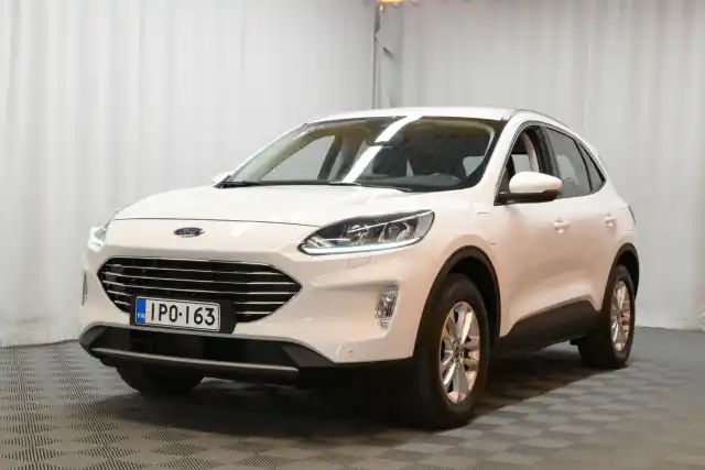 Valkoinen Maastoauto, Ford Kuga – IPO-163