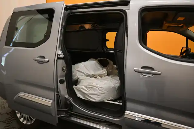 Harmaa Pakettiauto, Toyota Proace CITY – IPO-199
