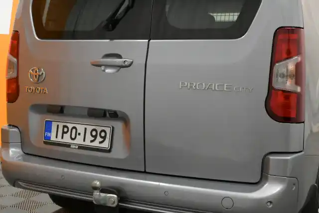 Harmaa Pakettiauto, Toyota Proace CITY – IPO-199