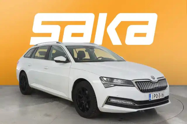 Valkoinen Farmari, Skoda Superb – IPO-316