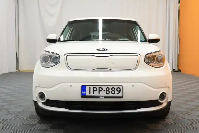 Valkoinen Viistoperä, Kia Soul – IPP-889