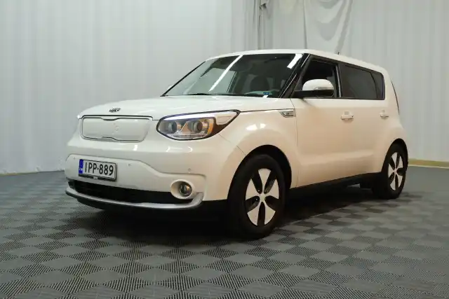 Valkoinen Viistoperä, Kia Soul – IPP-889