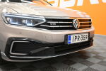 Keltainen Farmari, Volkswagen Passat – IPR-359, kuva 9