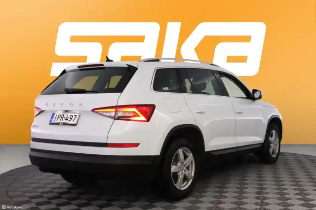 Valkoinen Maastoauto, Skoda Kodiaq – IPR-497