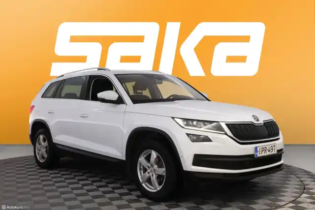 Valkoinen Maastoauto, Skoda Kodiaq – IPR-497