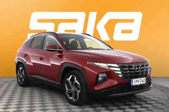 Punainen Maastoauto, Hyundai Tucson – IPV-740