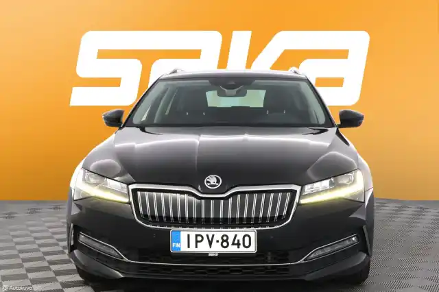 Ruskea Farmari, Skoda Superb – IPV-840