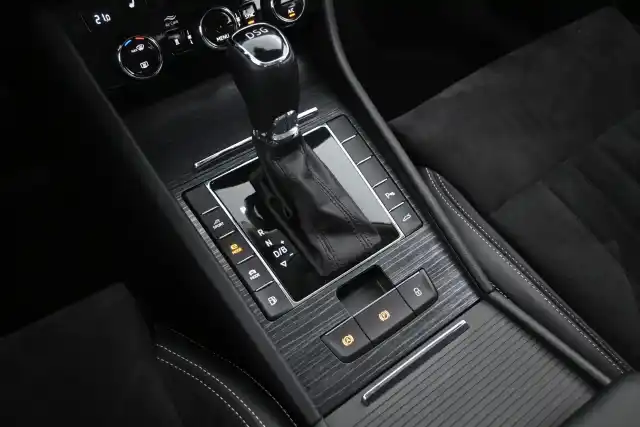 Ruskea Farmari, Skoda Superb – IPV-840