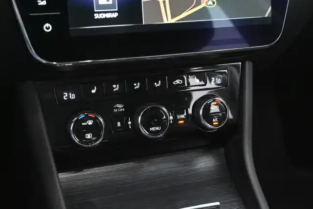 Ruskea Farmari, Skoda Superb – IPV-840