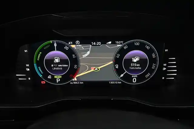 Ruskea Farmari, Skoda Superb – IPV-840