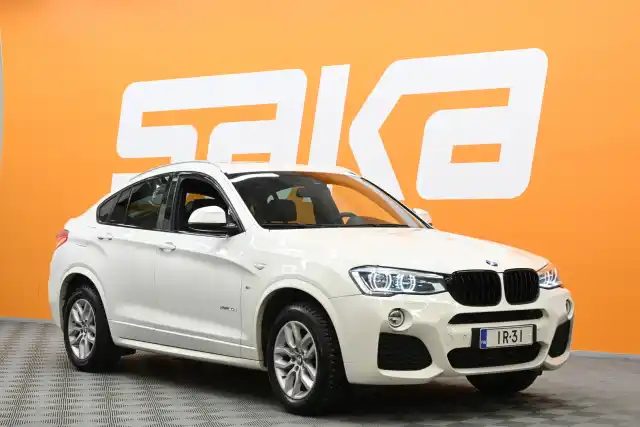 Valkoinen Maastoauto, BMW X4 – IR-31