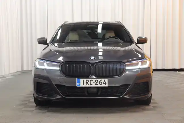 Musta Farmari, BMW 530 – IRC-264