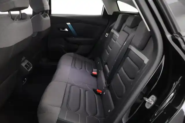 Musta Viistoperä, Citroen E-C4 – IRH-135