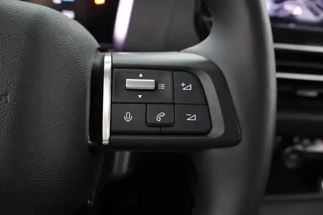 Musta Viistoperä, Citroen E-C4 – IRH-135