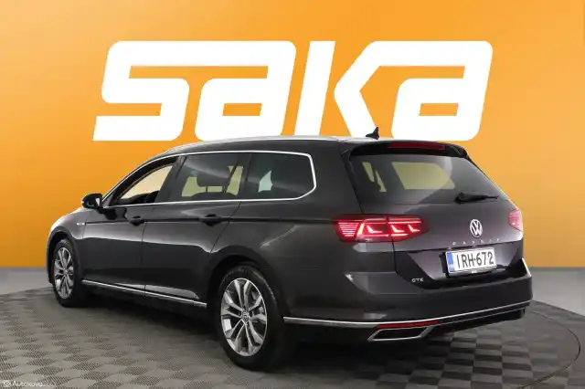 Musta Farmari, Volkswagen Passat – IRH-672