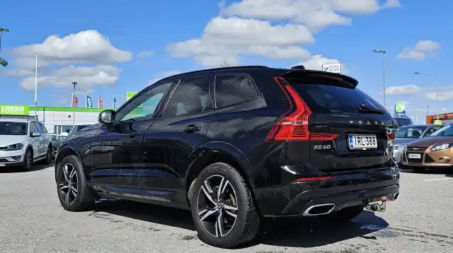 Musta Maastoauto, Volvo XC60 – IRL-388