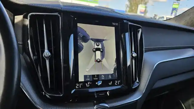 Musta Maastoauto, Volvo XC60 – IRL-388