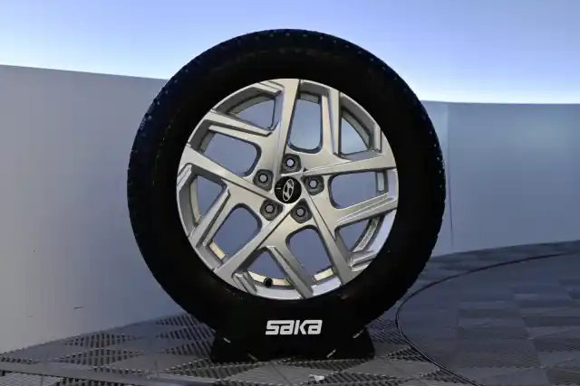Sininen Maastoauto, Hyundai KONA Electric – IRN-547