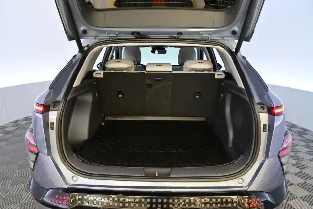 Sininen Maastoauto, Hyundai KONA Electric – IRN-547