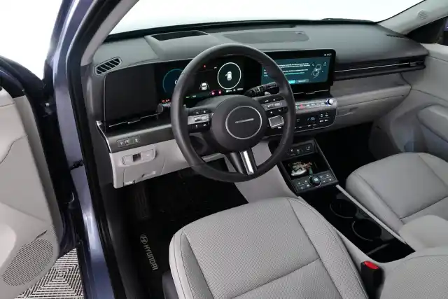 Sininen Maastoauto, Hyundai KONA Electric – IRN-547