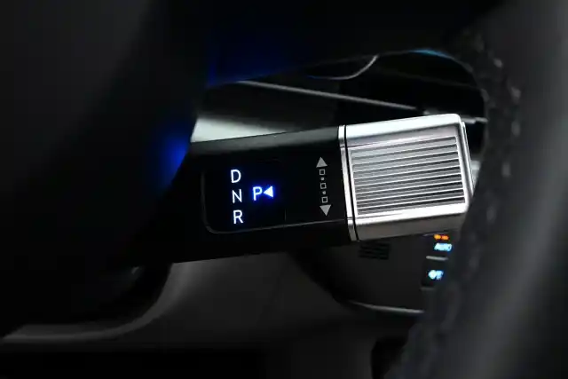 Sininen Maastoauto, Hyundai KONA Electric – IRN-547