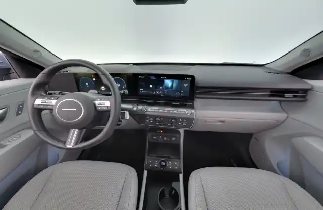 Sininen Maastoauto, Hyundai KONA Electric – IRN-547