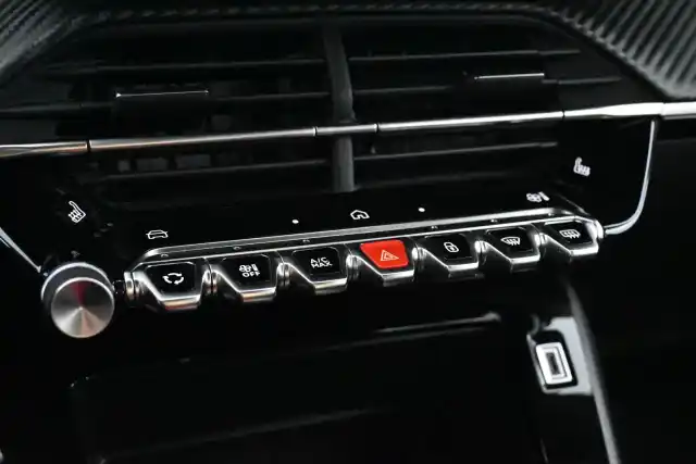 Harmaa Maastoauto, Peugeot e-2008 – IRO-180
