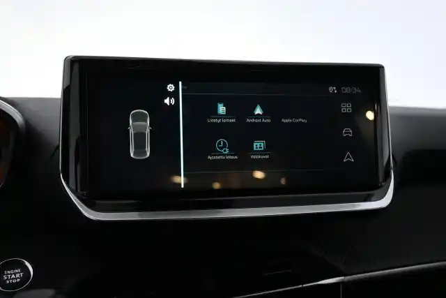 Harmaa Maastoauto, Peugeot e-2008 – IRO-180