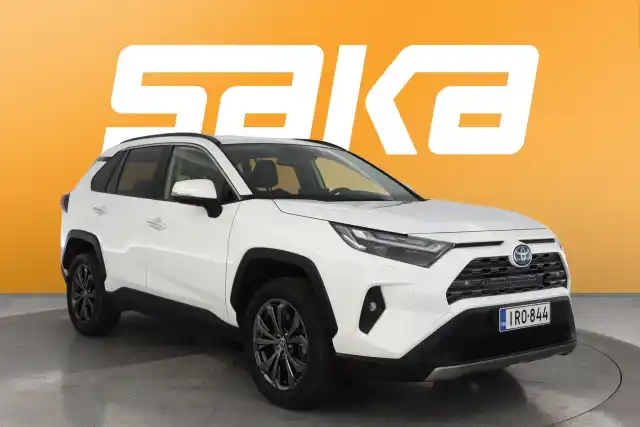 Valkoinen Maastoauto, Toyota RAV4 – IRO-844