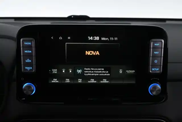 Harmaa Maastoauto, Hyundai Kona Electric – IRP-141