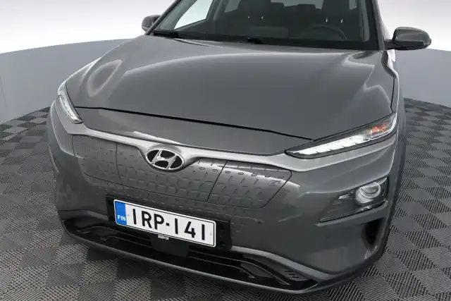 Harmaa Maastoauto, Hyundai Kona Electric – IRP-141